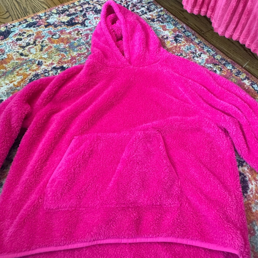 Old Navy Bright Pink Fleece Jacket